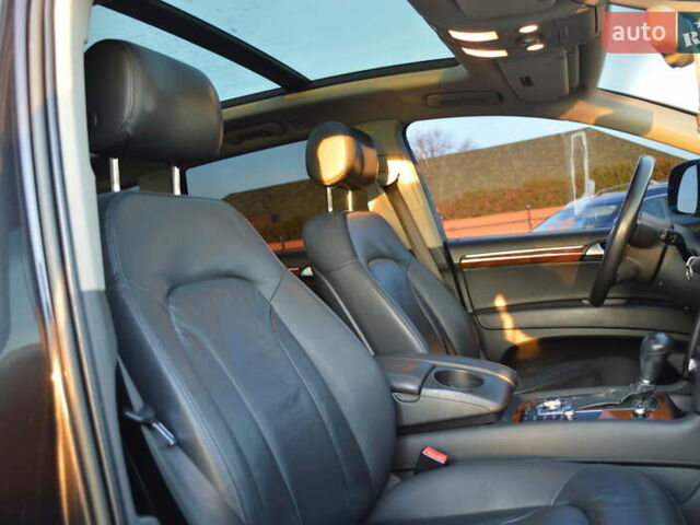 Серый Ауди Ку 7, объемом двигателя 2.97 л и пробегом 241 тыс. км за 16500 $, фото 14 на Automoto.ua