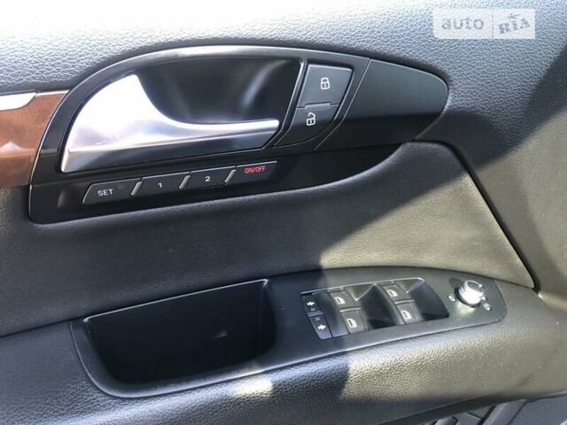 Ауди Ку 7 2010 в Ивано-Франковске на Automoto.ua Серый Ауди Ку 7, объемом двигателя 2.97 л и пробегом 343 тыс. км за 16200 $, фото 44 на Automoto.ua