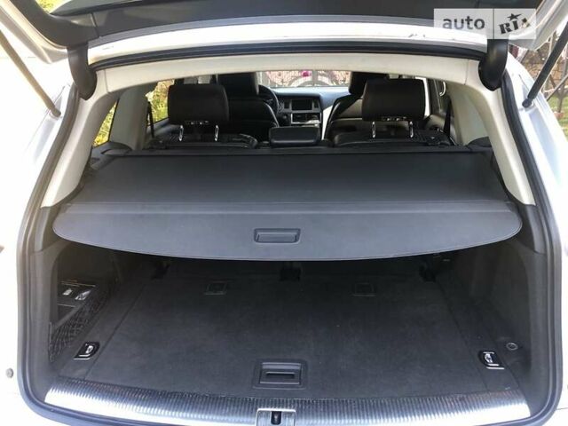 Ауди Ку 7 2010 в Ивано-Франковске на Automoto.ua Серый Ауди Ку 7, объемом двигателя 2.97 л и пробегом 343 тыс. км за 16200 $, фото 16 на Automoto.ua