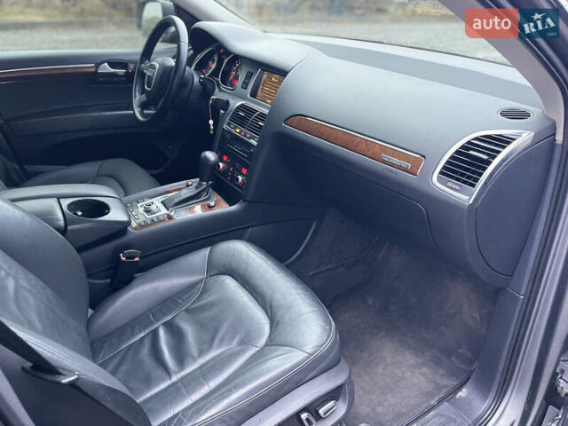 Серый Ауди Ку 7, объемом двигателя 2.97 л и пробегом 270 тыс. км за 15300 $, фото 26 на Automoto.ua