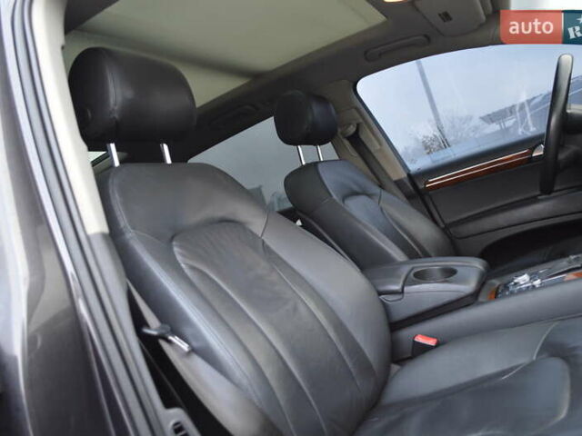 Серый Ауди Ку 7, объемом двигателя 2.97 л и пробегом 241 тыс. км за 16500 $, фото 33 на Automoto.ua