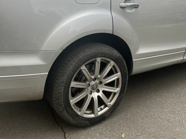 Сірий Ауді Ку 7, об'ємом двигуна 3 л та пробігом 277 тис. км за 13500 $, фото 8 на Automoto.ua