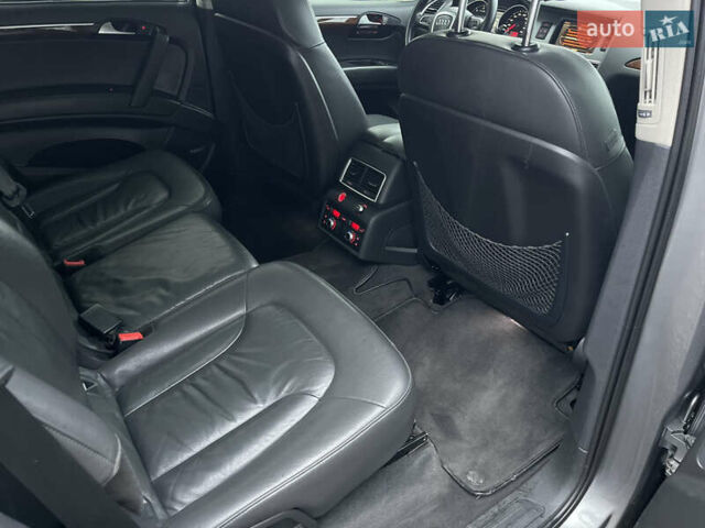 Серый Ауди Ку 7, объемом двигателя 2.97 л и пробегом 270 тыс. км за 15300 $, фото 24 на Automoto.ua