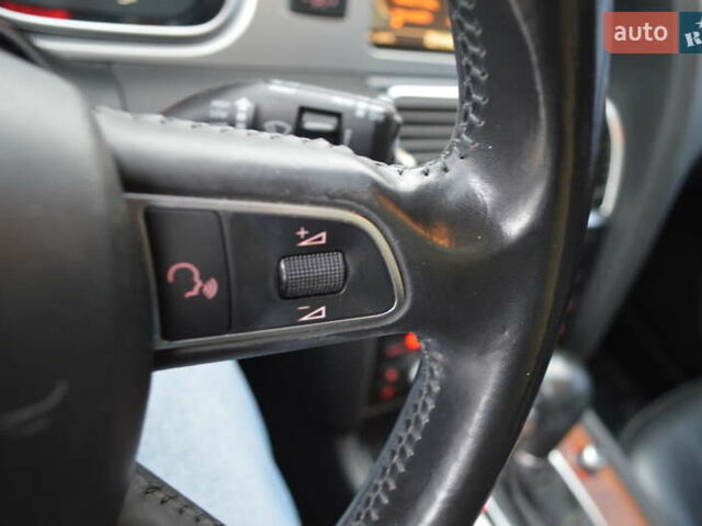 Серый Ауди Ку 7, объемом двигателя 2.97 л и пробегом 241 тыс. км за 16500 $, фото 39 на Automoto.ua