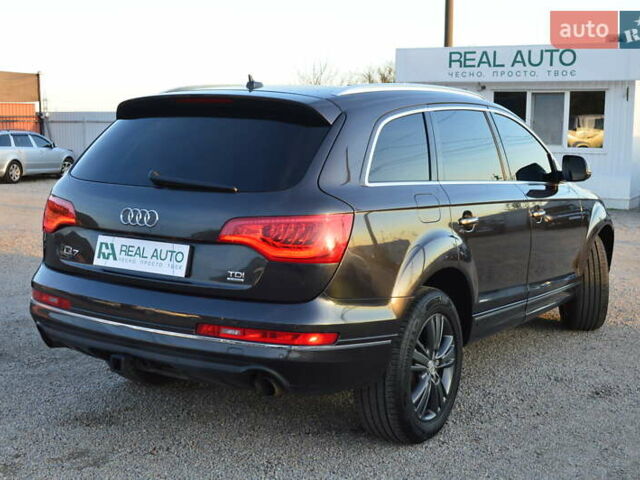 Серый Ауди Ку 7, объемом двигателя 2.97 л и пробегом 241 тыс. км за 16500 $, фото 1 на Automoto.ua