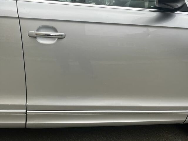 Сірий Ауді Ку 7, об'ємом двигуна 3 л та пробігом 277 тис. км за 13500 $, фото 16 на Automoto.ua