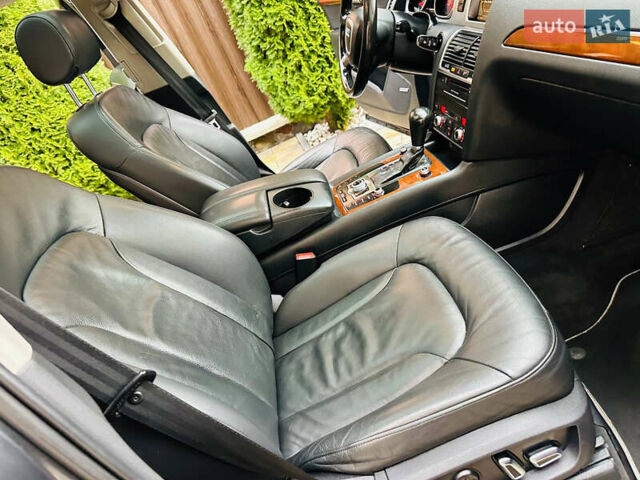 Сірий Ауді Ку 7, об'ємом двигуна 3 л та пробігом 210 тис. км за 14600 $, фото 30 на Automoto.ua