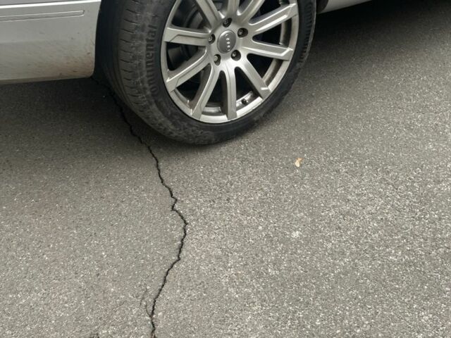 Сірий Ауді Ку 7, об'ємом двигуна 3 л та пробігом 277 тис. км за 13500 $, фото 9 на Automoto.ua