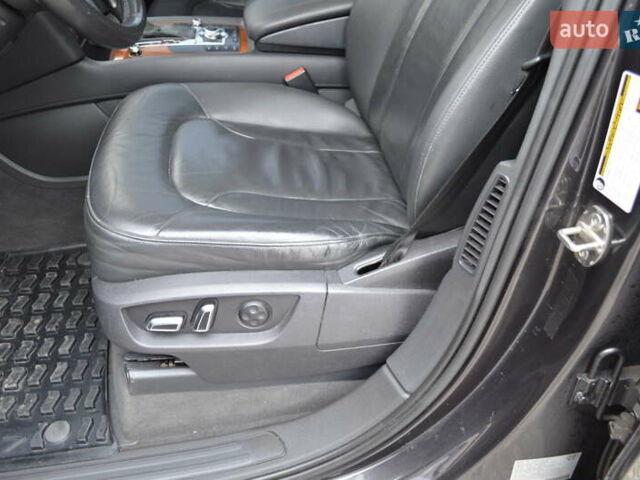 Серый Ауди Ку 7, объемом двигателя 2.97 л и пробегом 241 тыс. км за 16500 $, фото 20 на Automoto.ua