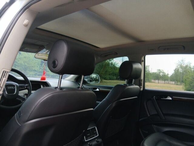 Серый Ауди Ку 7, объемом двигателя 3 л и пробегом 235 тыс. км за 16500 $, фото 11 на Automoto.ua