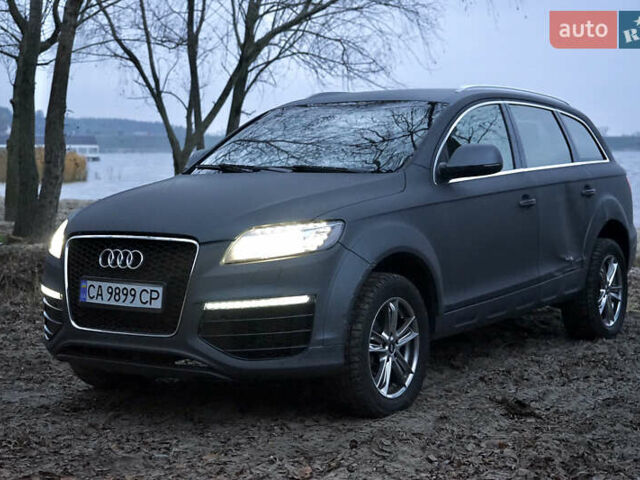 Серый Ауди Ку 7, объемом двигателя 4.13 л и пробегом 280 тыс. км за 14899 $, фото 5 на Automoto.ua