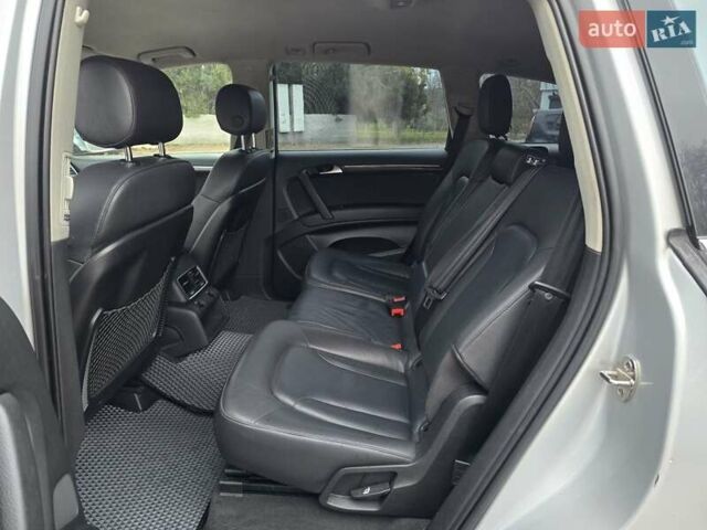 Серый Ауди Ку 7, объемом двигателя 2.97 л и пробегом 400 тыс. км за 11999 $, фото 27 на Automoto.ua