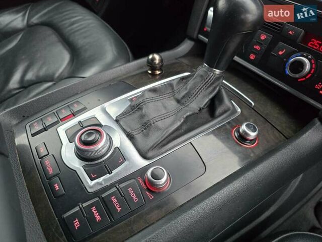 Серый Ауди Ку 7, объемом двигателя 2.97 л и пробегом 400 тыс. км за 11999 $, фото 39 на Automoto.ua