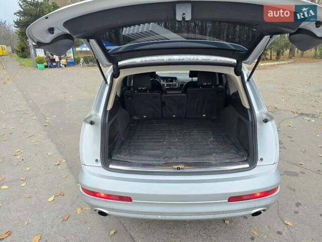 Серый Ауди Ку 7, объемом двигателя 2.97 л и пробегом 400 тыс. км за 11999 $, фото 41 на Automoto.ua