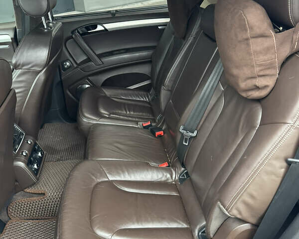 Сірий Ауді Ку 7, об'ємом двигуна 2.97 л та пробігом 256 тис. км за 18500 $, фото 17 на Automoto.ua