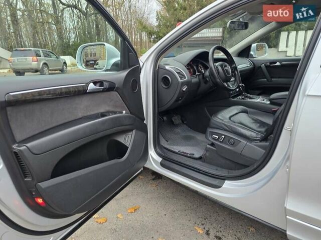 Серый Ауди Ку 7, объемом двигателя 2.97 л и пробегом 400 тыс. км за 11999 $, фото 22 на Automoto.ua