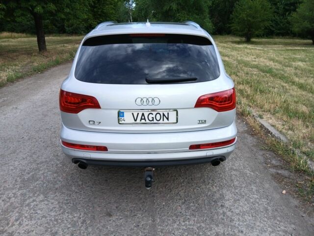 Серый Ауди Ку 7, объемом двигателя 3 л и пробегом 235 тыс. км за 16500 $, фото 4 на Automoto.ua