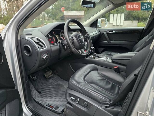 Серый Ауди Ку 7, объемом двигателя 2.97 л и пробегом 400 тыс. км за 11999 $, фото 21 на Automoto.ua