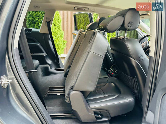 Сірий Ауді Ку 7, об'ємом двигуна 3 л та пробігом 210 тис. км за 14600 $, фото 61 на Automoto.ua