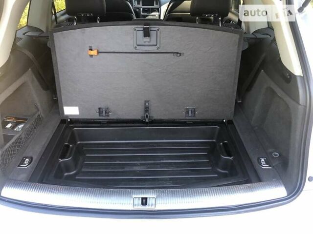 Ауди Ку 7 2010 в Ивано-Франковске на Automoto.ua Серый Ауди Ку 7, объемом двигателя 2.97 л и пробегом 343 тыс. км за 16200 $, фото 20 на Automoto.ua