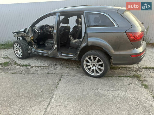 Сірий Ауді Ку 7, об'ємом двигуна 2.97 л та пробігом 196 тис. км за 5999 $, фото 1 на Automoto.ua