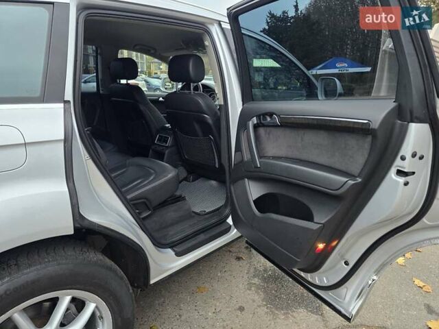 Серый Ауди Ку 7, объемом двигателя 2.97 л и пробегом 400 тыс. км за 11999 $, фото 32 на Automoto.ua