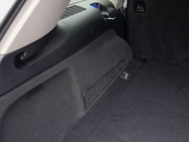 Серый Ауди Ку 7, объемом двигателя 3 л и пробегом 289 тыс. км за 400 $, фото 5 на Automoto.ua