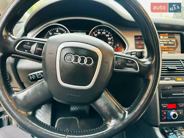 Сірий Ауді Ку 7, об'ємом двигуна 3 л та пробігом 210 тис. км за 14600 $, фото 41 на Automoto.ua