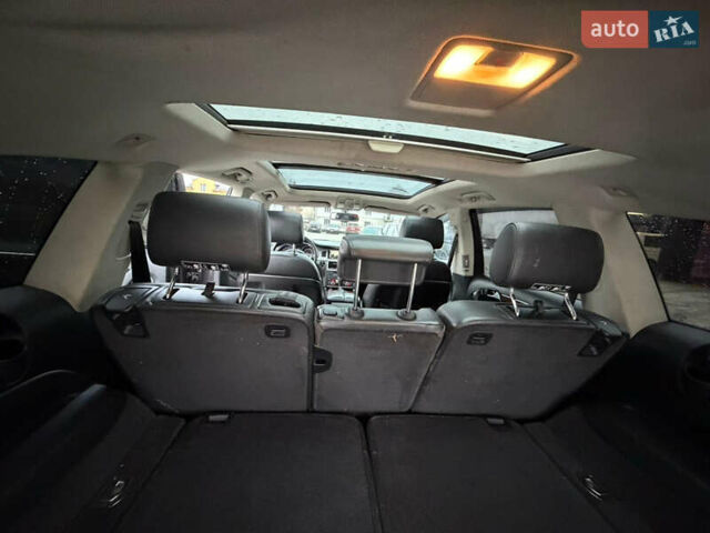 Серый Ауди Ку 7, объемом двигателя 3 л и пробегом 375 тыс. км за 11200 $, фото 12 на Automoto.ua