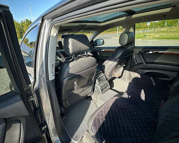 Сірий Ауді Ку 7, об'ємом двигуна 3 л та пробігом 187 тис. км за 15500 $, фото 12 на Automoto.ua