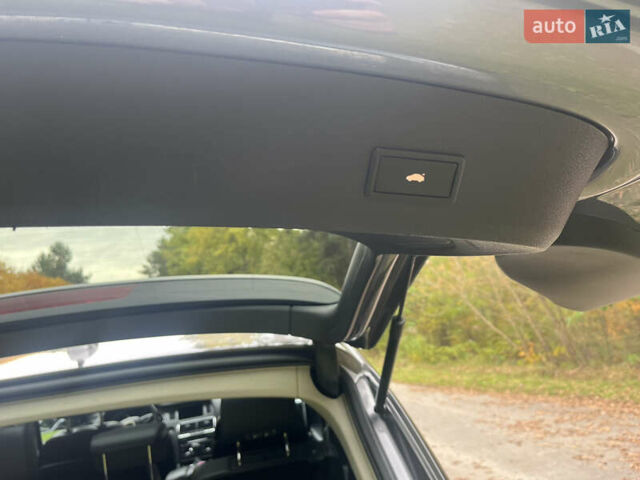Ауді Ку 7 2011 у Нетешине на Automoto.ua Сірий Ауді Ку 7, об'ємом двигуна 3 л та пробігом 238 тис. км за 14500 $, фото 31 на Automoto.ua