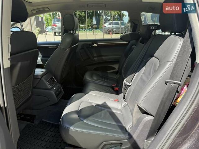 Серый Ауди Ку 7, объемом двигателя 3 л и пробегом 313 тыс. км за 17300 $, фото 6 на Automoto.ua