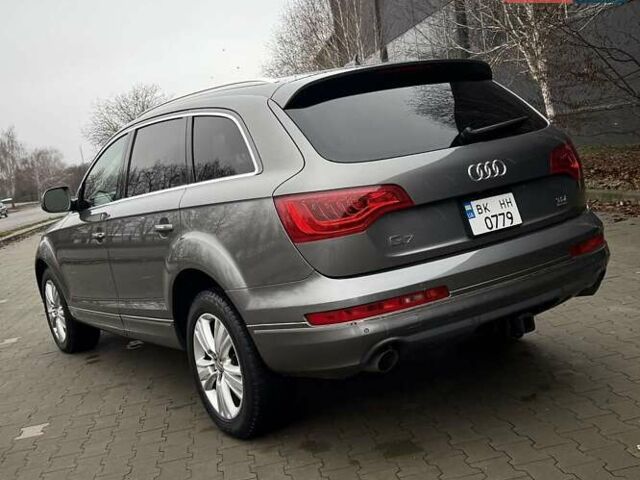Серый Ауди Ку 7, объемом двигателя 3 л и пробегом 280 тыс. км за 13500 $, фото 2 на Automoto.ua