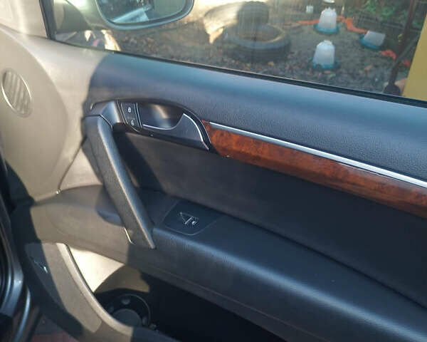 Серый Ауди Ку 7, объемом двигателя 3 л и пробегом 242 тыс. км за 15800 $, фото 11 на Automoto.ua