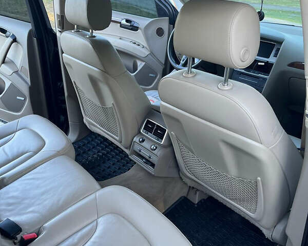 Серый Ауди Ку 7, объемом двигателя 3 л и пробегом 243 тыс. км за 13700 $, фото 13 на Automoto.ua