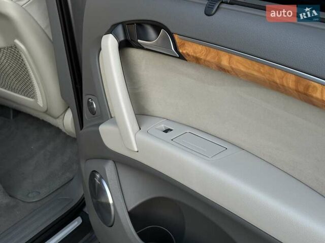 Серый Ауди Ку 7, объемом двигателя 2.97 л и пробегом 262 тыс. км за 17500 $, фото 20 на Automoto.ua