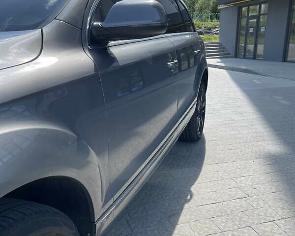 Сірий Ауді Ку 7, об'ємом двигуна 3 л та пробігом 310 тис. км за 16500 $, фото 4 на Automoto.ua