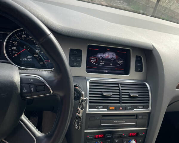 Сірий Ауді Ку 7, об'ємом двигуна 2.97 л та пробігом 204 тис. км за 16500 $, фото 10 на Automoto.ua