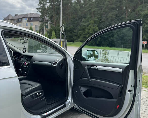 Серый Ауди Ку 7, объемом двигателя 2.97 л и пробегом 297 тыс. км за 17300 $, фото 27 на Automoto.ua