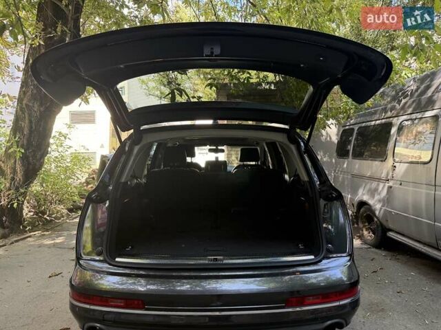 Серый Ауди Ку 7, объемом двигателя 3 л и пробегом 313 тыс. км за 17300 $, фото 19 на Automoto.ua