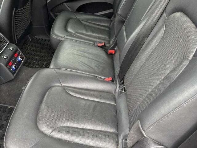 Серый Ауди Ку 7, объемом двигателя 3 л и пробегом 308 тыс. км за 18500 $, фото 5 на Automoto.ua