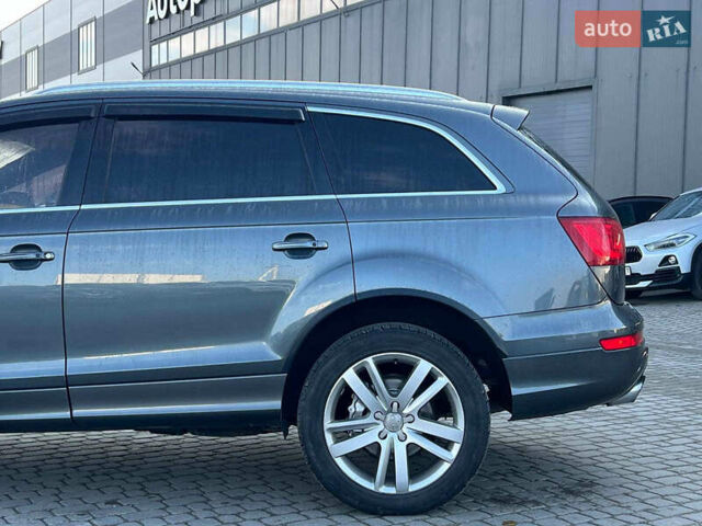 Серый Ауди Ку 7, объемом двигателя 3 л и пробегом 173 тыс. км за 17490 $, фото 4 на Automoto.ua