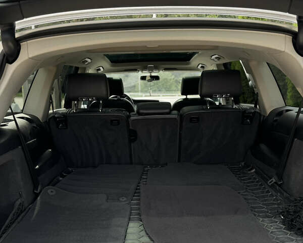 Серый Ауди Ку 7, объемом двигателя 2.97 л и пробегом 297 тыс. км за 17300 $, фото 28 на Automoto.ua