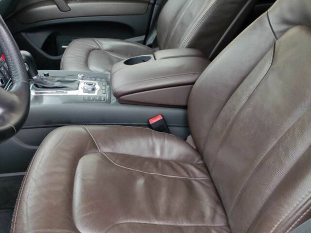 Серый Ауди Ку 7, объемом двигателя 3 л и пробегом 211 тыс. км за 21633 $, фото 4 на Automoto.ua