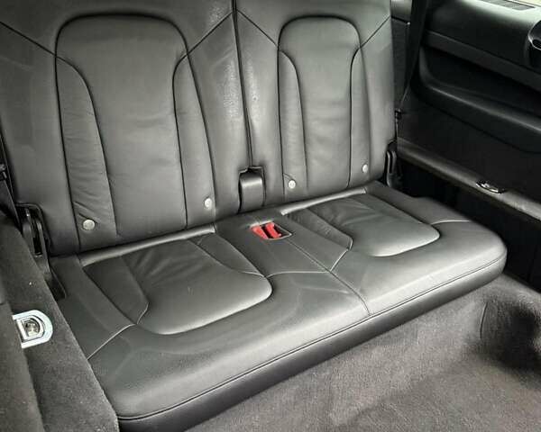 Серый Ауди Ку 7, объемом двигателя 3 л и пробегом 280 тыс. км за 13500 $, фото 7 на Automoto.ua