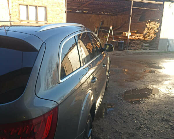 Серый Ауди Ку 7, объемом двигателя 3 л и пробегом 242 тыс. км за 15800 $, фото 4 на Automoto.ua