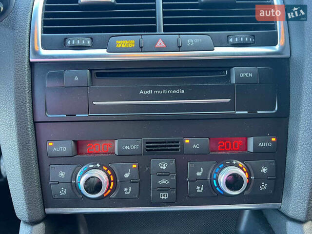 Серый Ауди Ку 7, объемом двигателя 3 л и пробегом 173 тыс. км за 17490 $, фото 29 на Automoto.ua