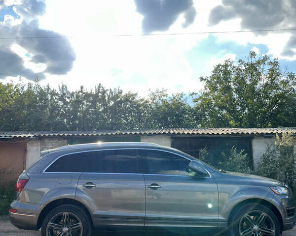 Серый Ауди Ку 7, объемом двигателя 2.97 л и пробегом 239 тыс. км за 18500 $, фото 22 на Automoto.ua