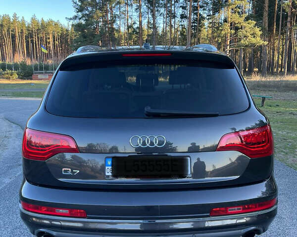 Серый Ауди Ку 7, объемом двигателя 3 л и пробегом 243 тыс. км за 13700 $, фото 5 на Automoto.ua