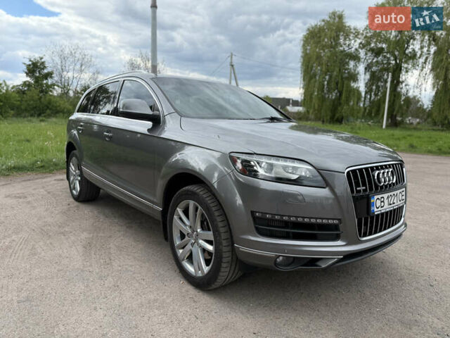 Серый Ауди Ку 7, объемом двигателя 2.97 л и пробегом 313 тыс. км за 18500 $, фото 2 на Automoto.ua